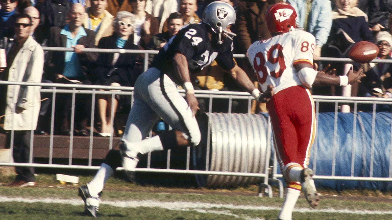 Will Shields is great, but a spot in Canton for ex-Chiefs WR Otis Taylor is long overdue
